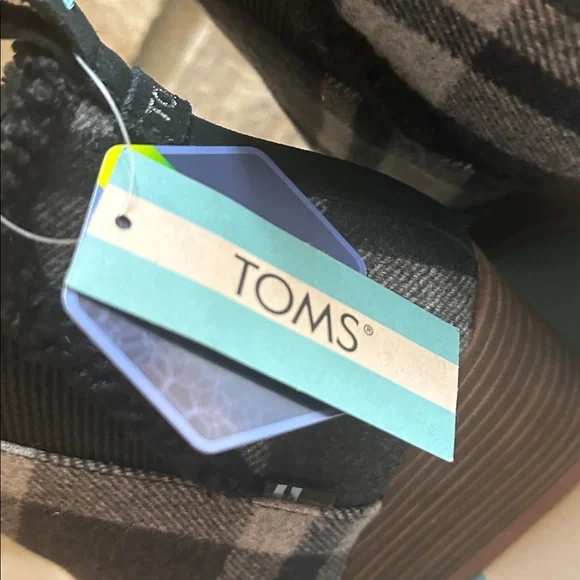NWT TOMS Women's Checkered Ankle Booties - Black and Gray - Picture 6 of 7